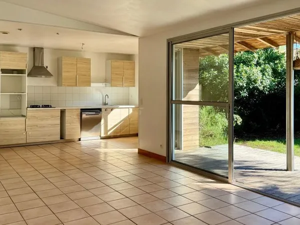 Maison de 98m2 à louer sur Gujan Mestras 