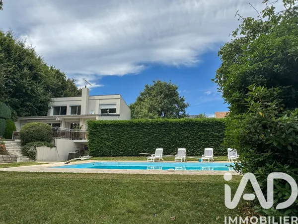 Maison 7 pièces 120 m² 
