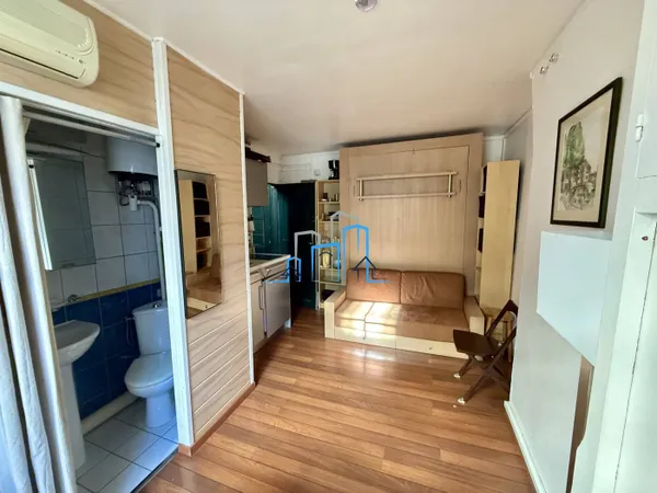 Appartement 1 pièce 14 m² 