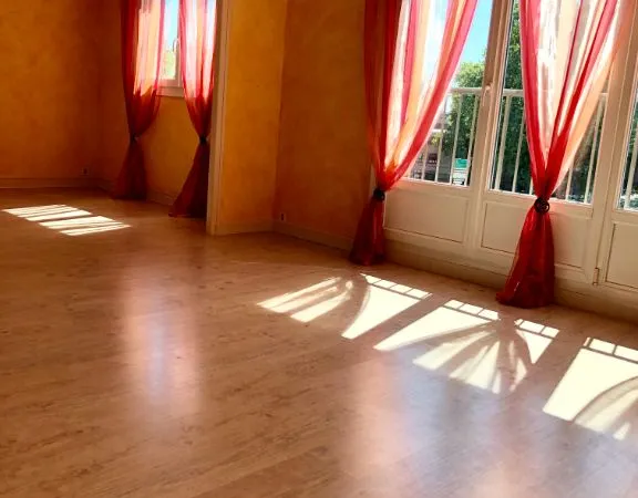 Appartement 3 pièces 69 m² 
