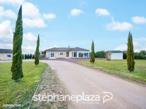 Villa 5 pièces 140 m² 