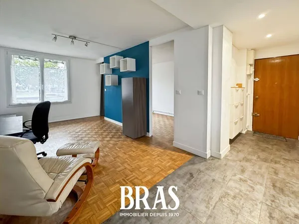 Appartement 1 pièce 42 m² 