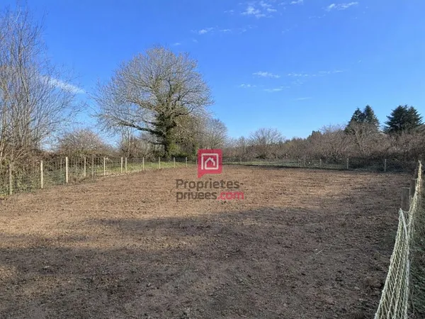 Terrain constructible à vendre Chapdes Beaufort 1060 m2 