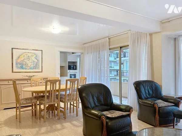 Appartement 3 pièces 81 m² 