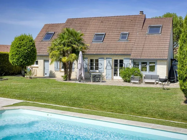 Maison 6 pièces 190 m² 