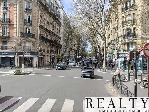 Boutique 32 m² 