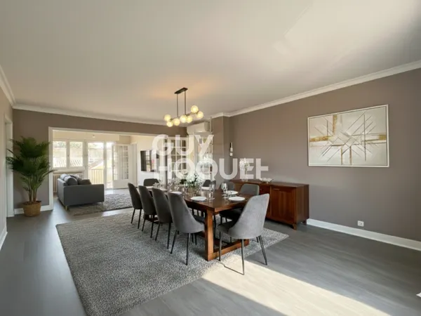 A LOUER - APPARTEMENT T4 - TRAVERSANT - MINIMES - 116.73 m² - JARDIN - PARKING 