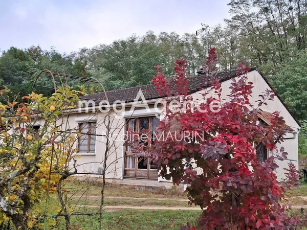 Soings en Sologne Maison de 4 pièces terrain 1990 m² 