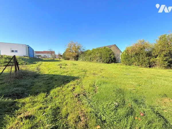 Terrain 792 m² 