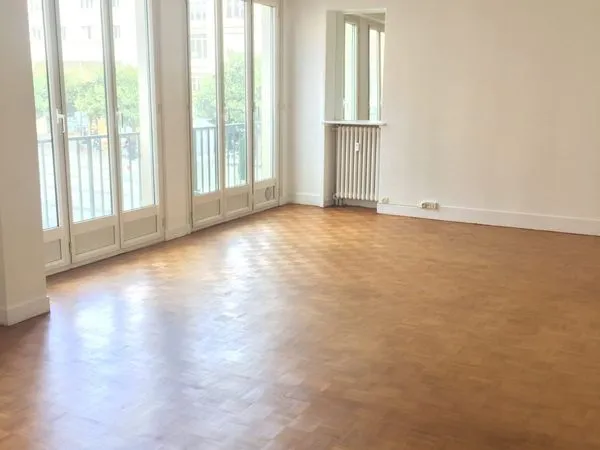 Appartement 2 pièces 67 m² 