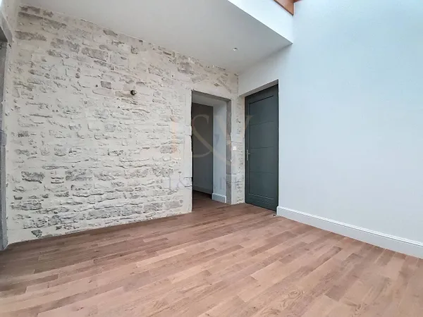 Appartement 4 pièces 99 m² 