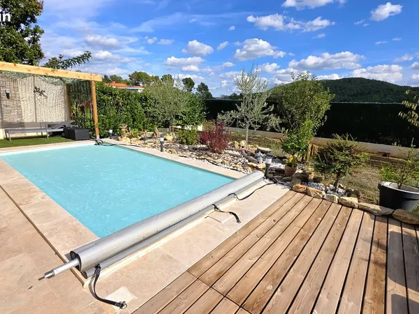 Maison 4 pièces 128 m² 