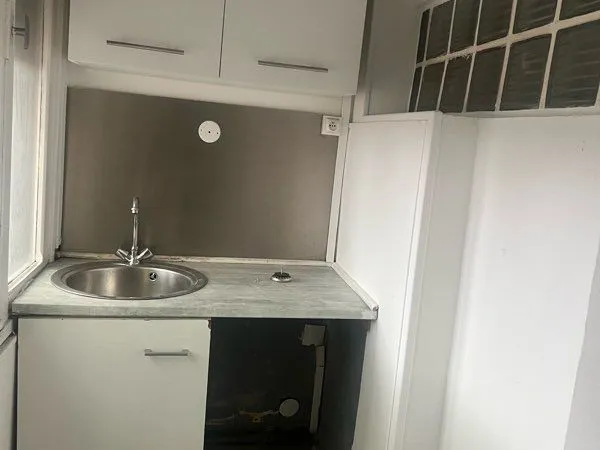 Studio rénové 14m2 Mons-en-Baroeuil 