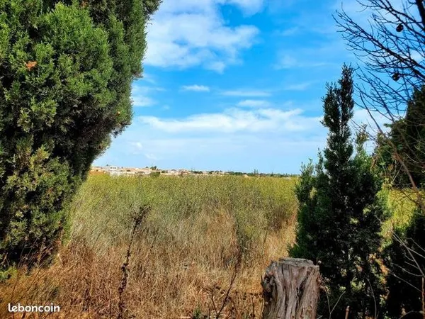 Terrain 329 m² 
