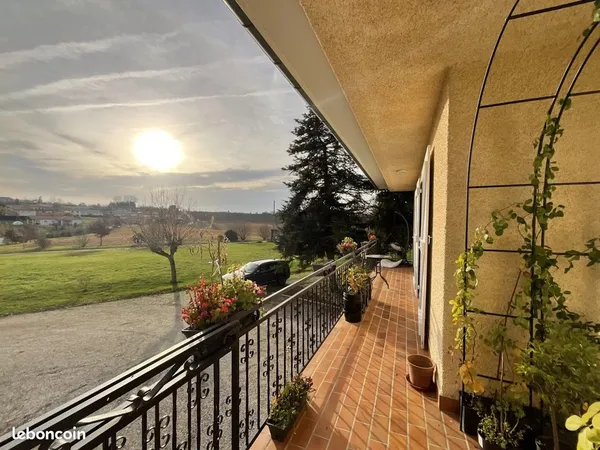 Appartement 4 pièces 125 m² 
