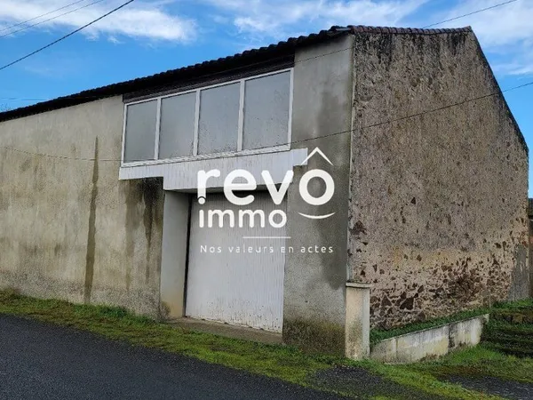 Parking - Garage Vente Montrevault-sur-Èvre  46m² 25000€
