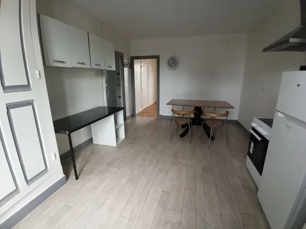 Appartement T3 - 1er étage 