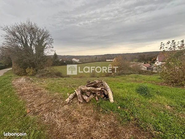 Terrain 1400 m² QUINGEY 