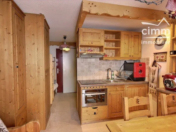 Studio 1 pièce 18 m² 