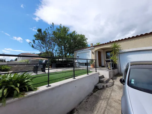 Maison de plain-pied 5 pièces 86 m² 