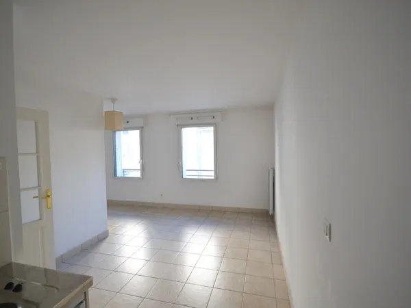 A LOUER - NANTES CHAMPS-DE-MARS - Appartement 1 pièce de 33 
