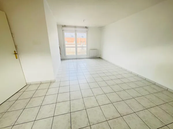 Grand Appartement en Duplex dans une Résidence Sécurisée 