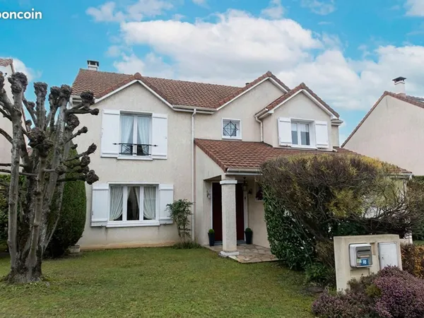 Maison 6 pièces 140 m² 