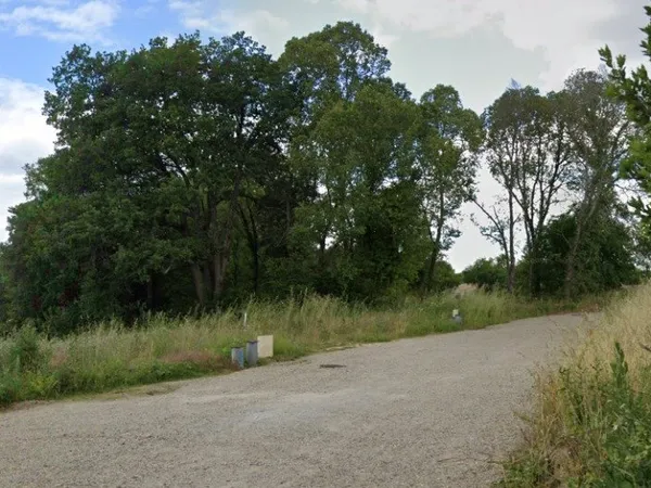 Terrain 767 m² 