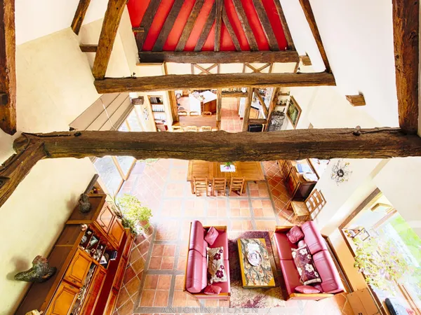 Maison 10 pièces 300 m² 