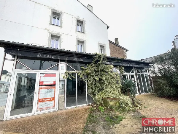 Local d'activité 180 m² 