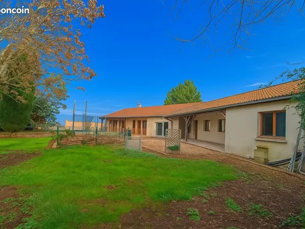 Pavillon 7 pièces 173 m² 