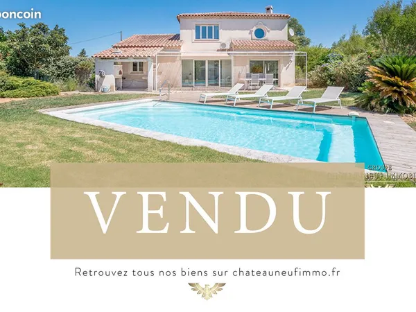 Villa 6 pièces 171 m² 