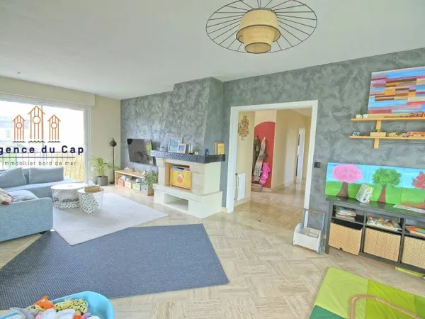 Maison 6 pièces 160 m² 