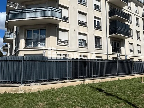 Bureau 2 pièces 45 m² 