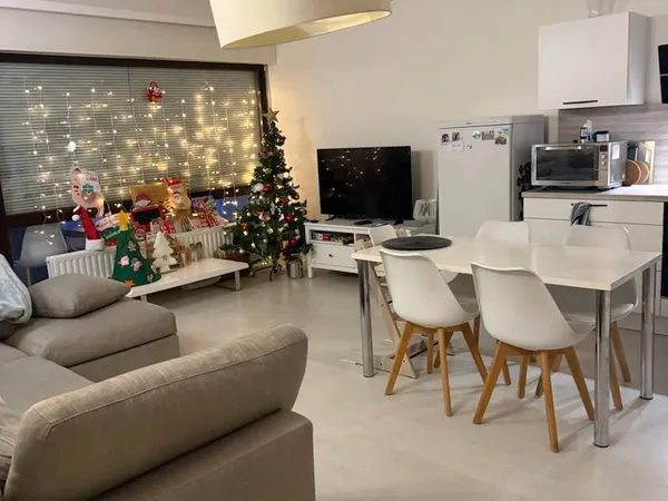 Loue appartement - 85m² 