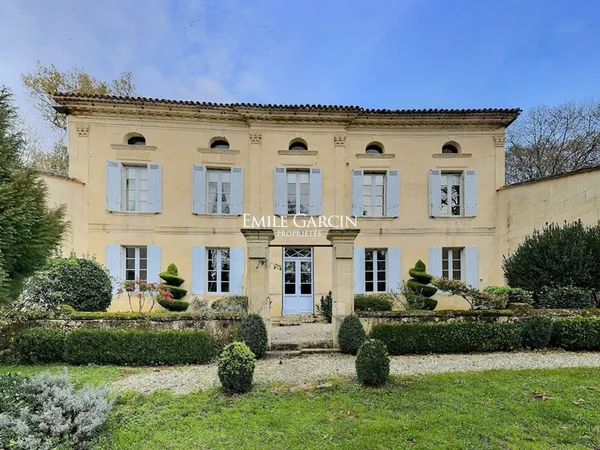 A vendre - Propriété Directoire du XVIII siècle - Saint Mariens - Parc paysager avec ruisseau 