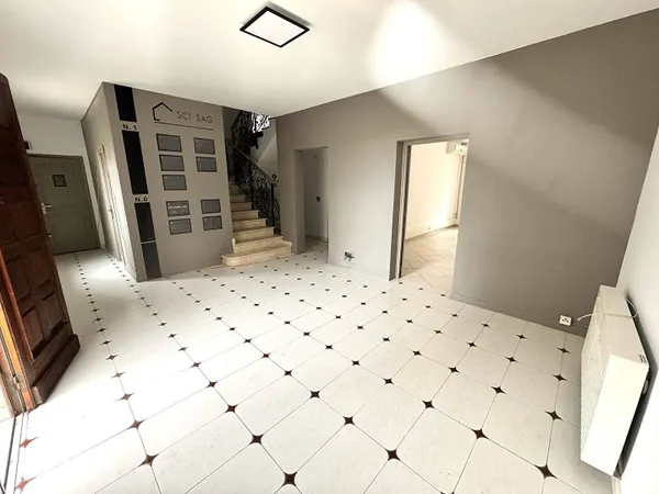 Bureaux 48 m² 