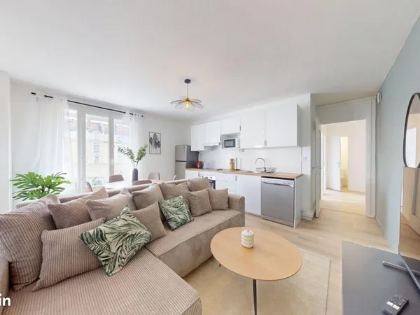 Chambre 6 pièces 94 m² 