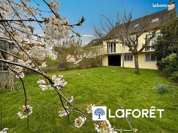 Maison 7 pièces 139 m² 