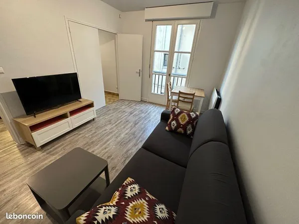 Appartement T1 meublé - 23 m2 avec grande cave - Centre-Ville de Chartres 