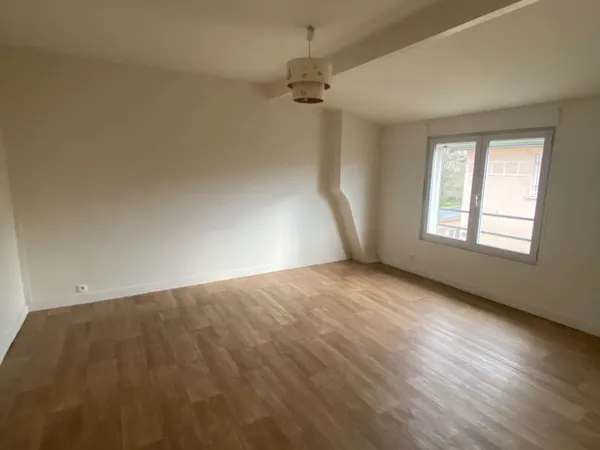 Appartement 3 pièces avec jardin 