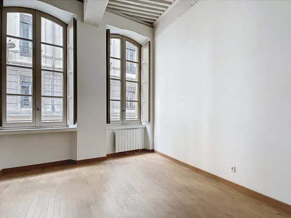 Appartement 1 pièce 53 m² 