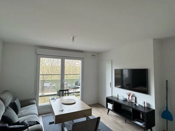Appartement 36 m² — 2 pièces — meublé — Villiers sur Marne 