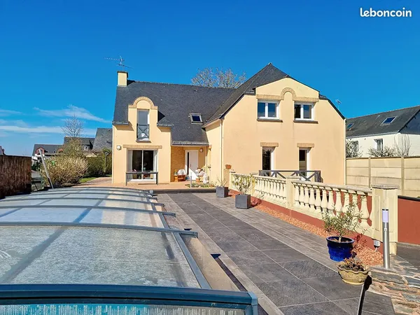 Maison 8 pièces 179 m² 