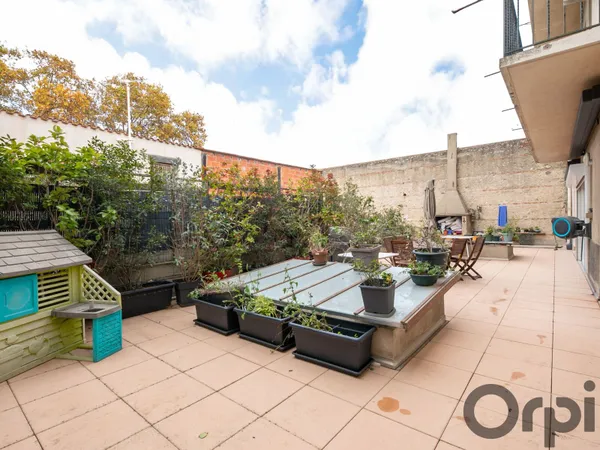 Appartement 6 pièces 158 m² 