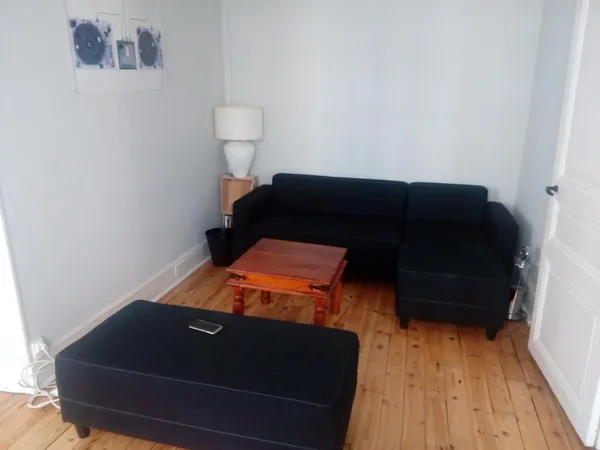 Colocation meublée deux chambres dans appartement T3 - 65m², Saint-Étienne 