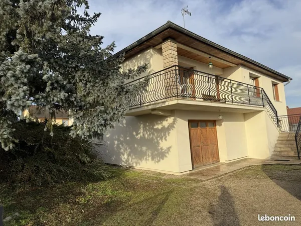 Maison 7 pièces 94 m² 