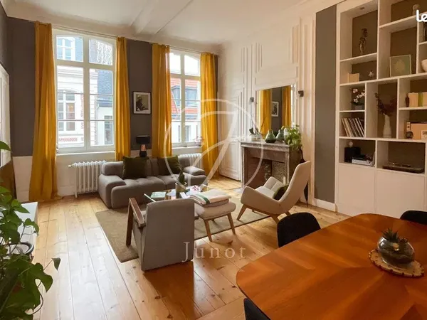 Appartement 4 pièces 119 m² 