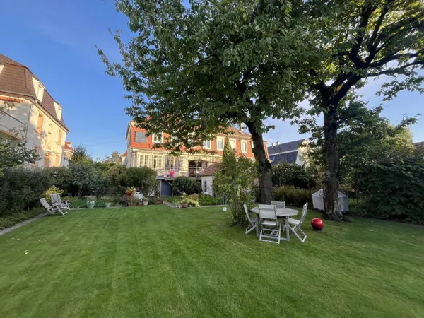 Maison 8 pièces 200 m² 