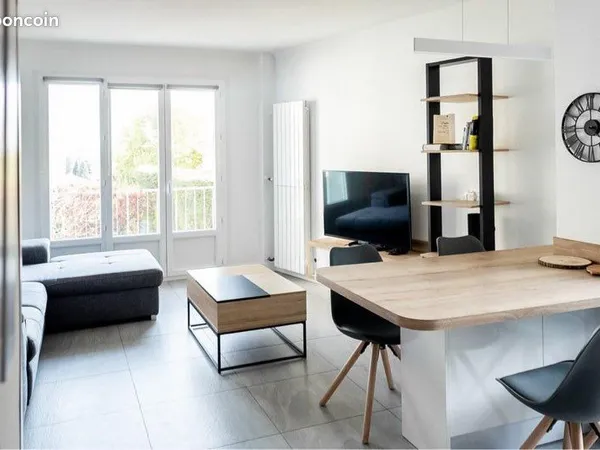 Charmant 2 pièces rénové - 41 m² - Proximité Parc Chambrun 